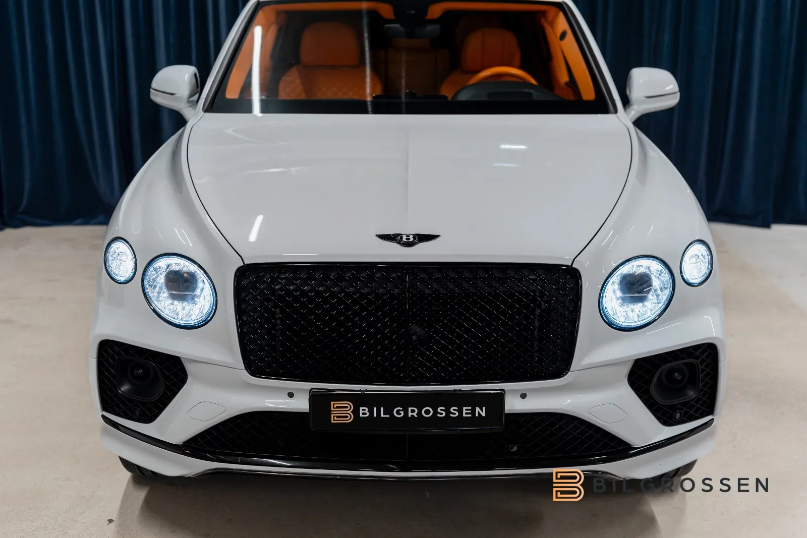 2023 Bentley Bentayga V8 First Edition, 10/28
