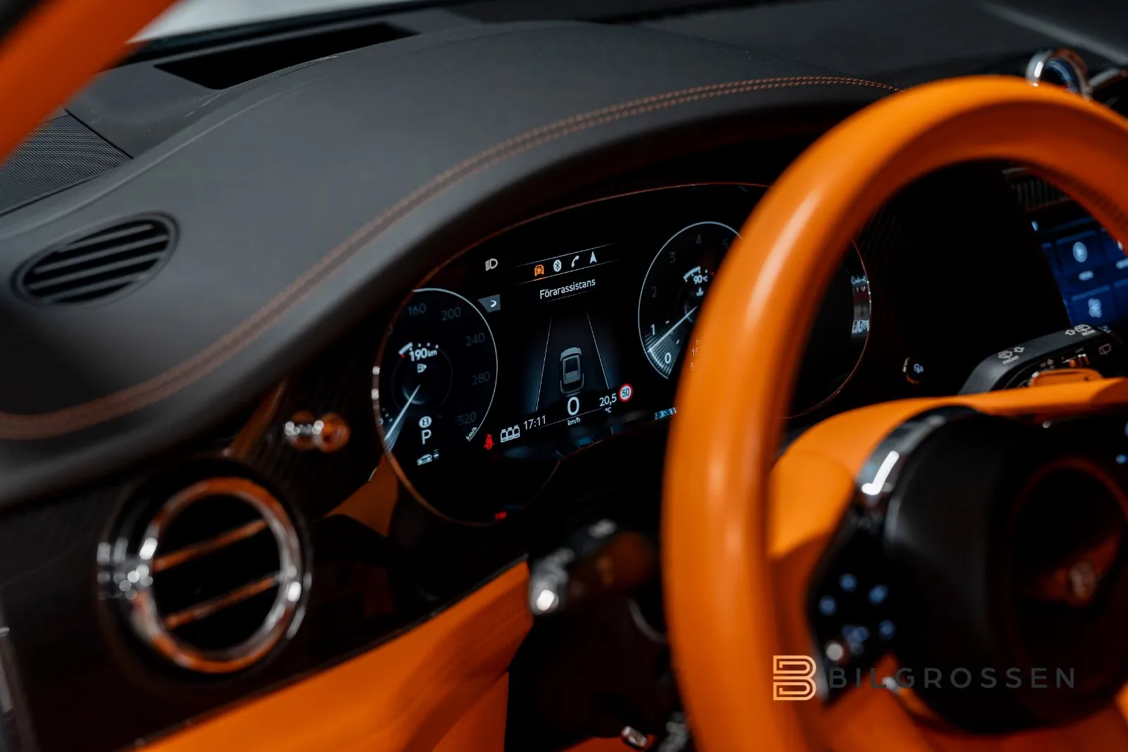 2023 Bentley Bentayga V8 First Edition, 23/28