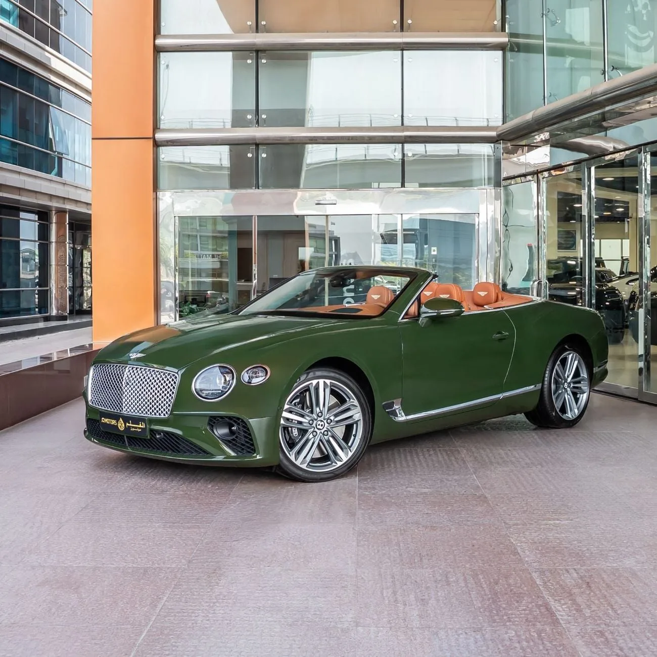 2023 Bentley Continental GT angeboten von einem Spezialhändler in Dubai, Vereinigte Arabische Emirate, Hauptfoto