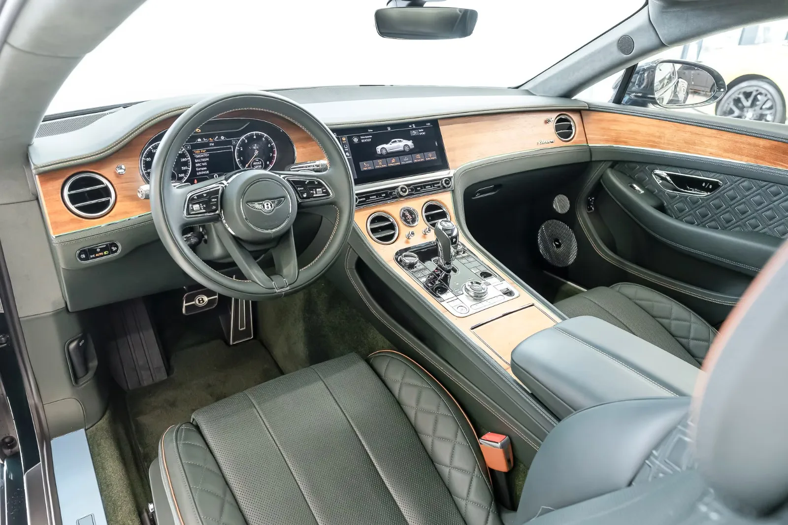 2023 Bentley Continental GT Azure V8, 9/24