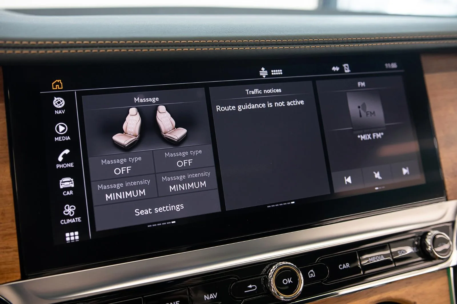 2023 Bentley Continental GT Azure V8, 15/24