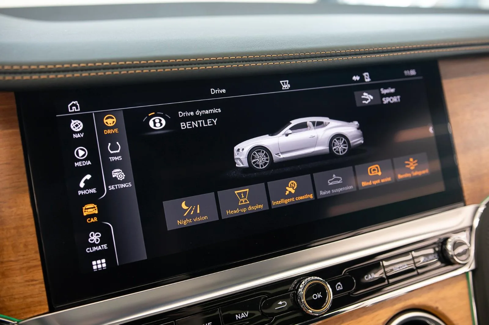 2023 Bentley Continental GT Azure V8, 16/24