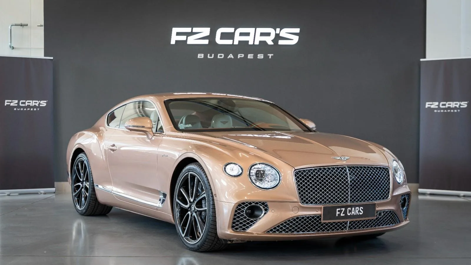 2023 Bentley Continental GT Azure V8, 2/15
