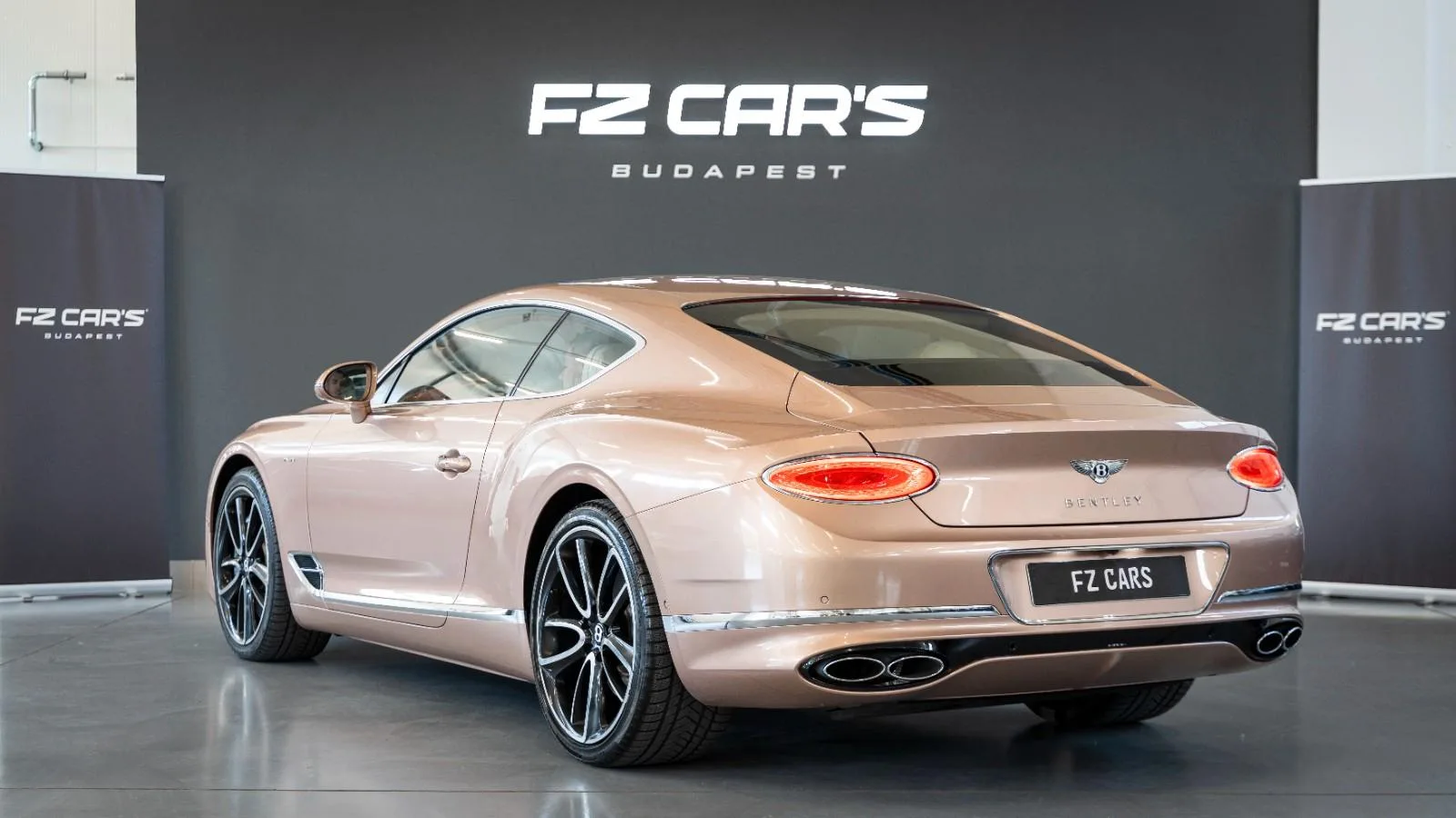 2023 Bentley Continental GT Azure V8, 3/15