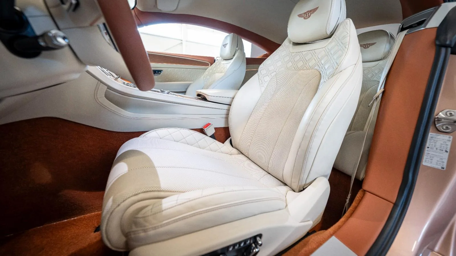 2023 Bentley Continental GT Azure V8, 12/15