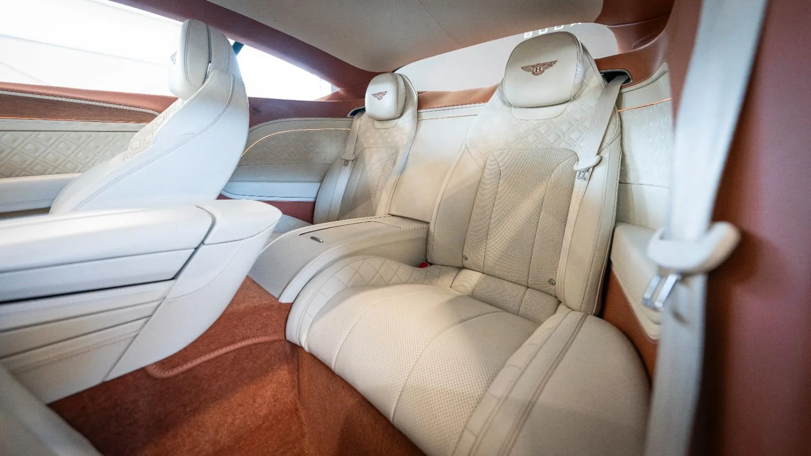 2023 Bentley Continental GT Azure V8, 15/15