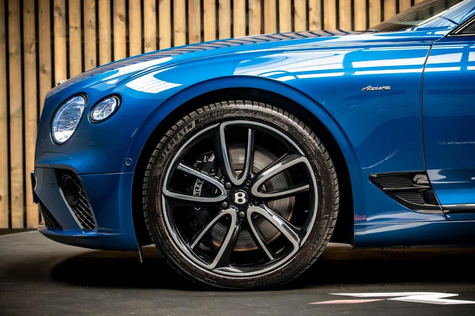 2023 Bentley Continental GT Azure, 8/30