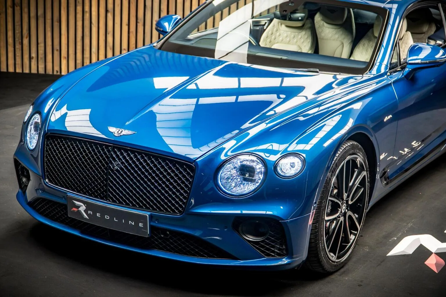 2023 Bentley Continental GT Azure, 14/30