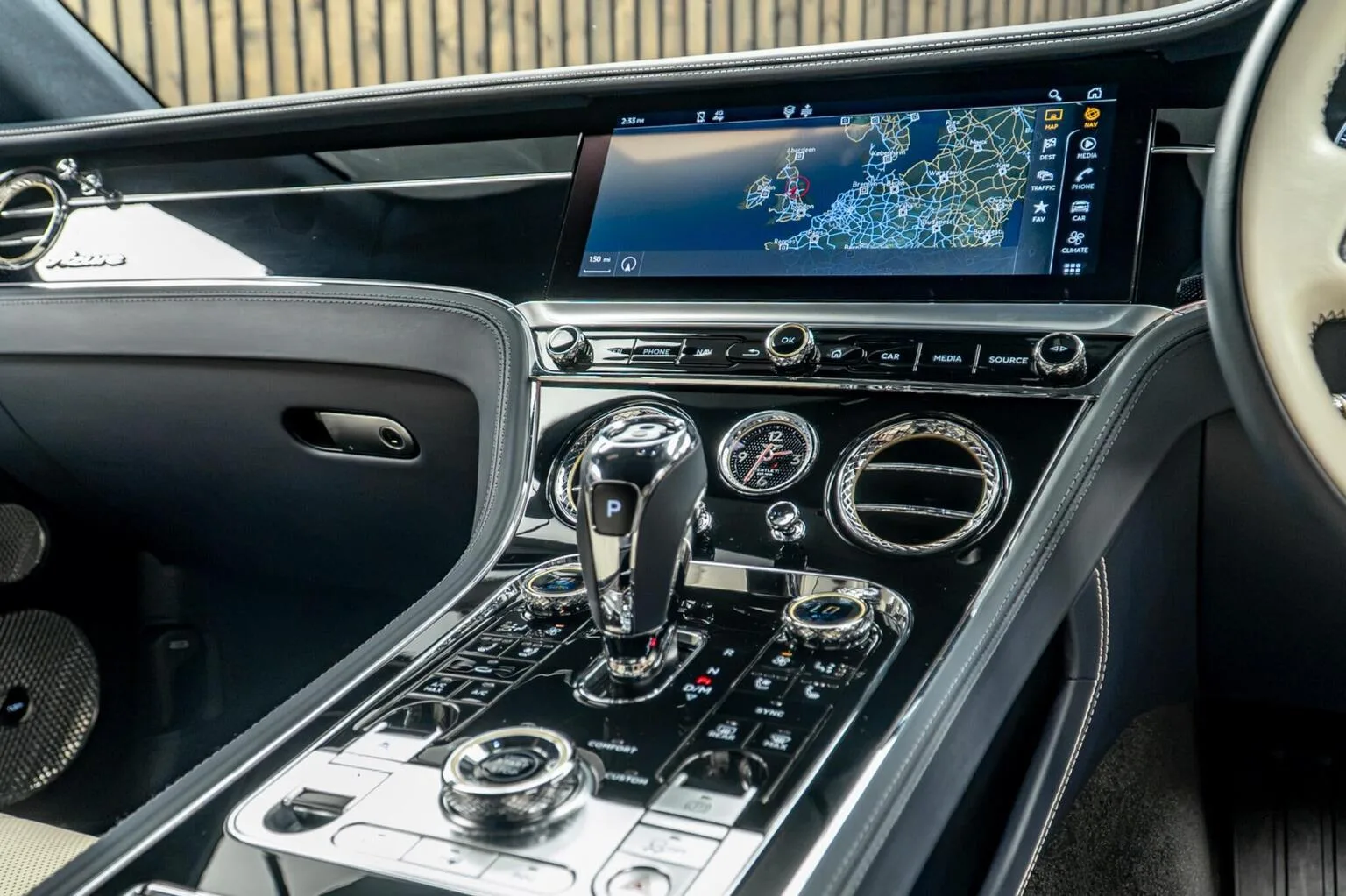 2023 Bentley Continental GT Azure, 24/30