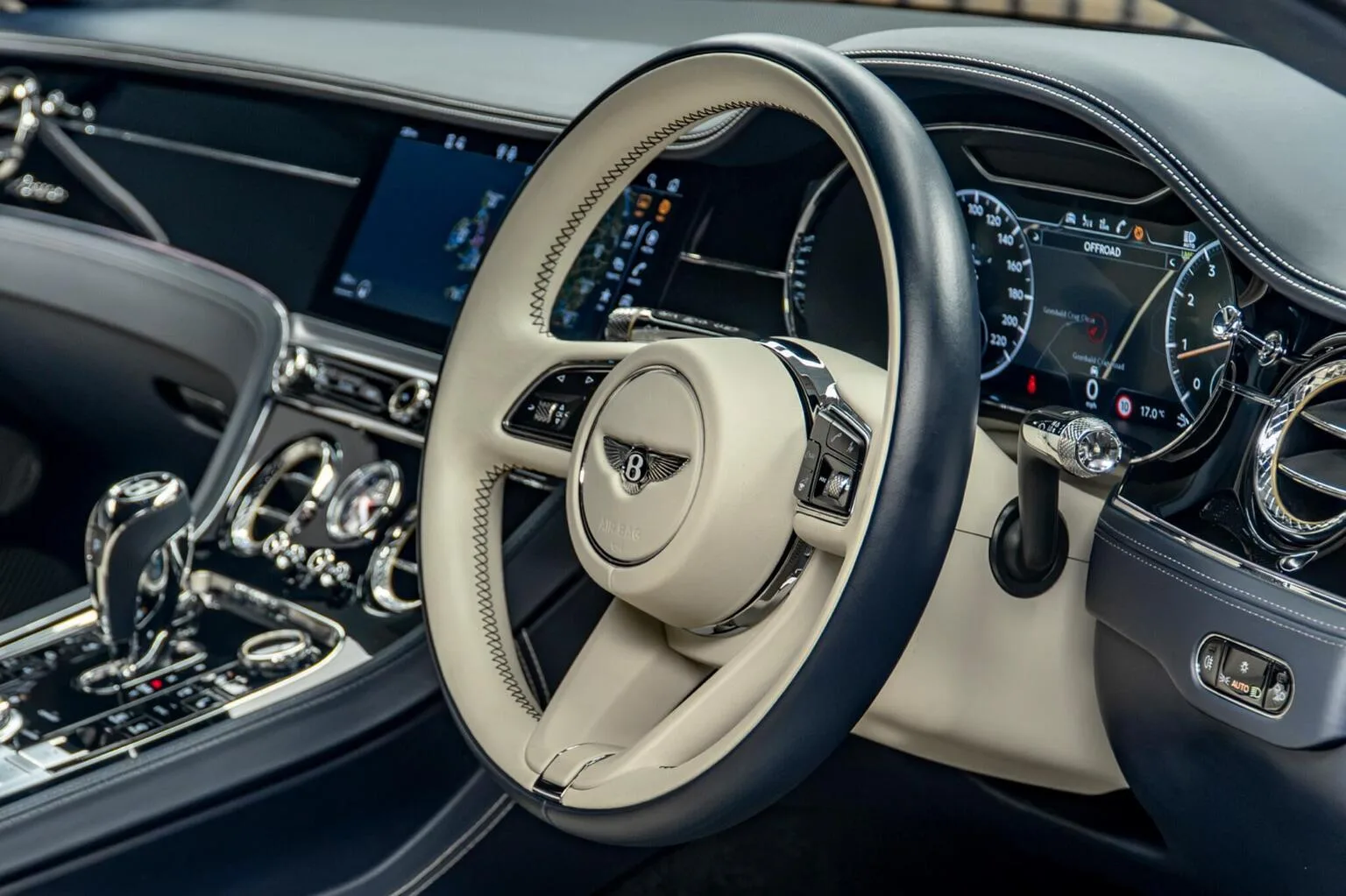 2023 Bentley Continental GT Azure, 27/30
