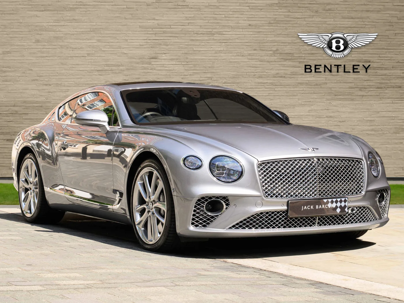 2023 Bentley Continental GT proposée par un groupe de concessions agréées à London, Royaume-Uni, photo 15 sur 25