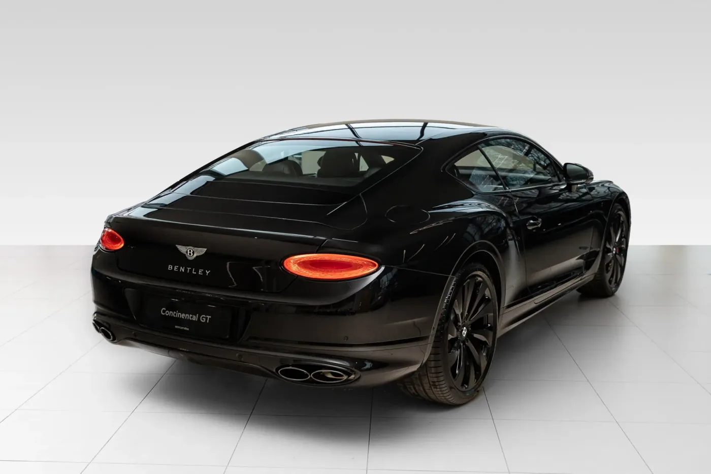 2023 Bentley Continental GT S proposée par un concessionnaire agréé Bentley à Riga, Lettonie, photo 8 sur 24