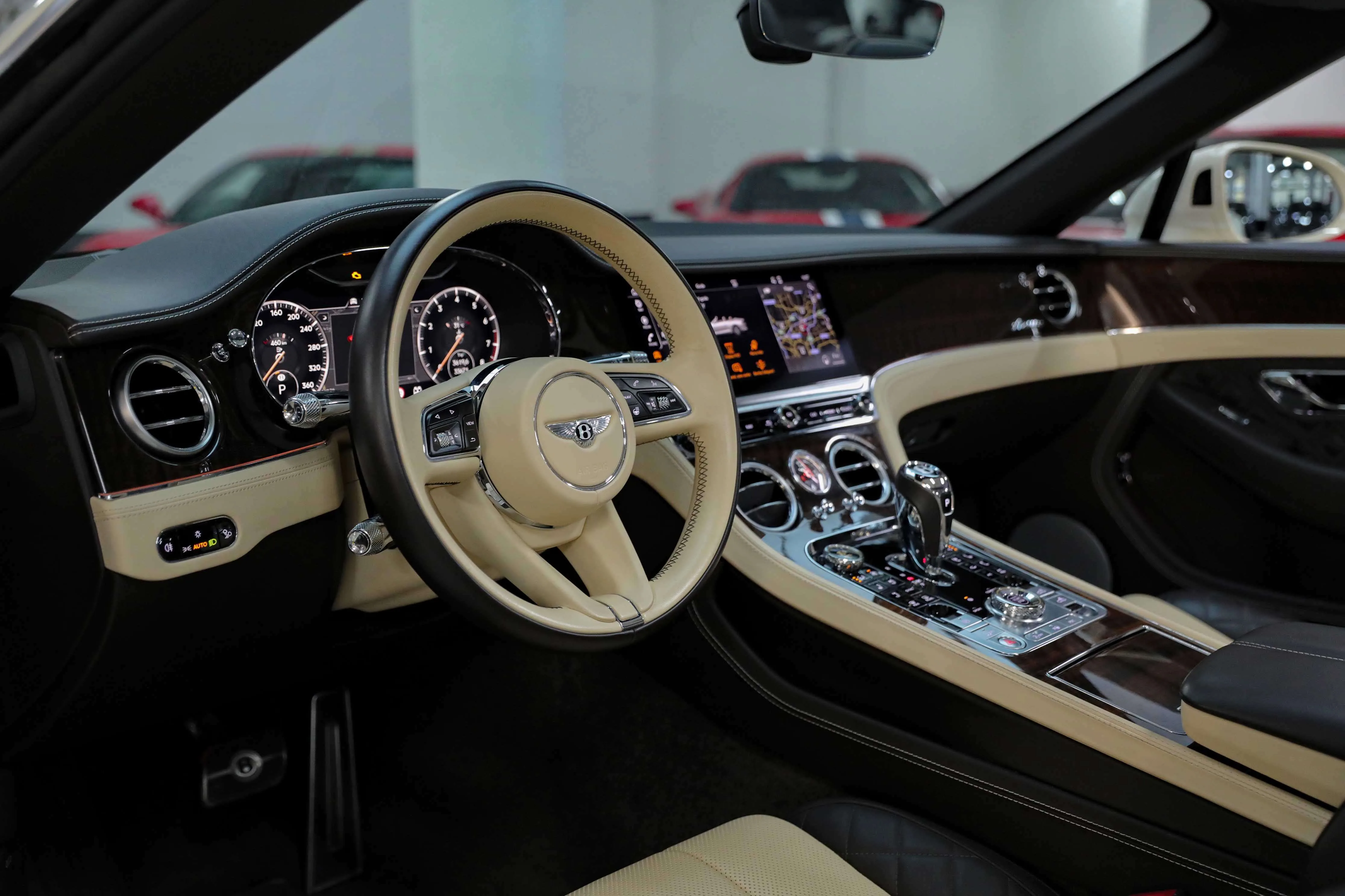 2023 Bentley Continental GTC Azure, 9/15