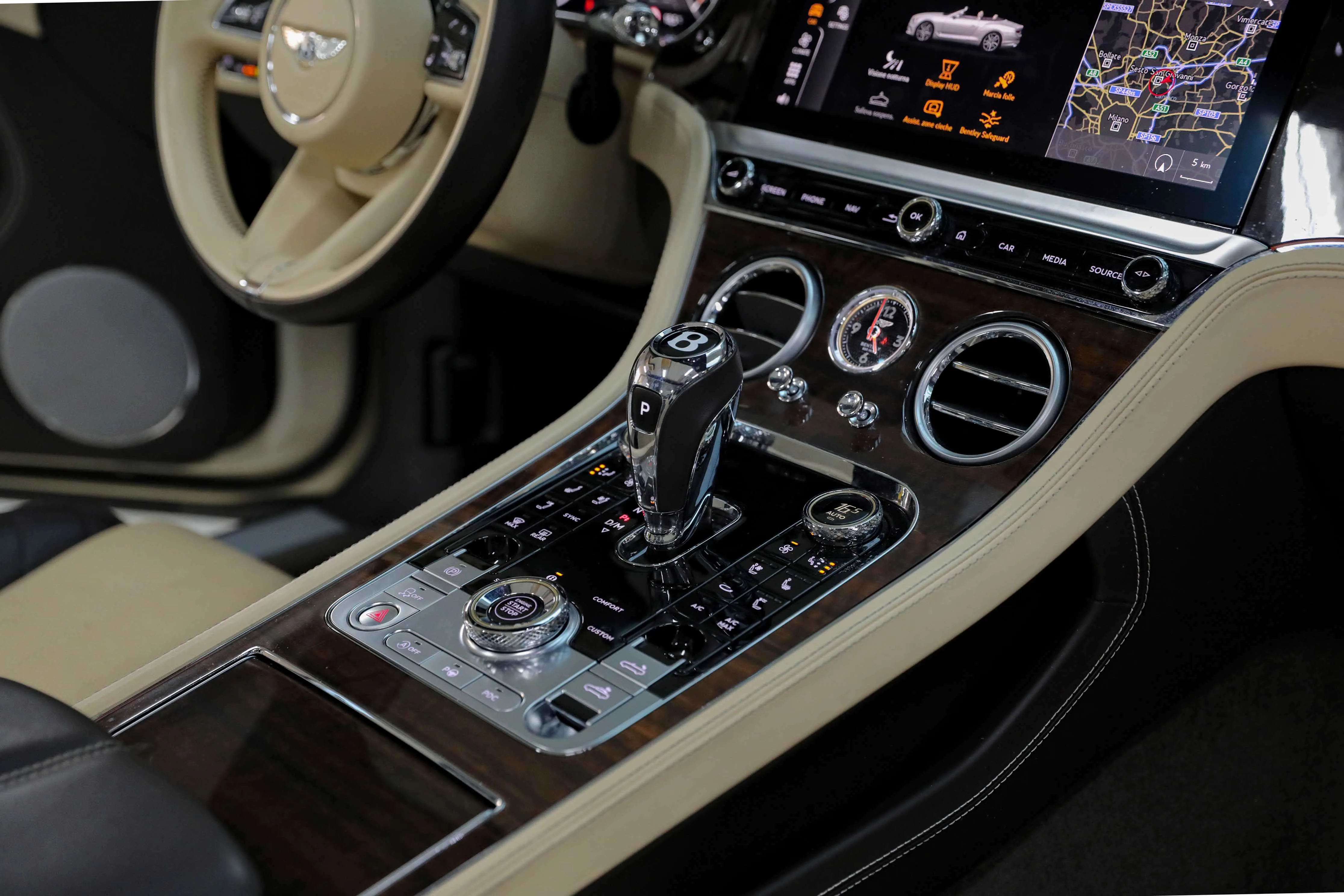 2023 Bentley Continental GTC Azure, 12/15