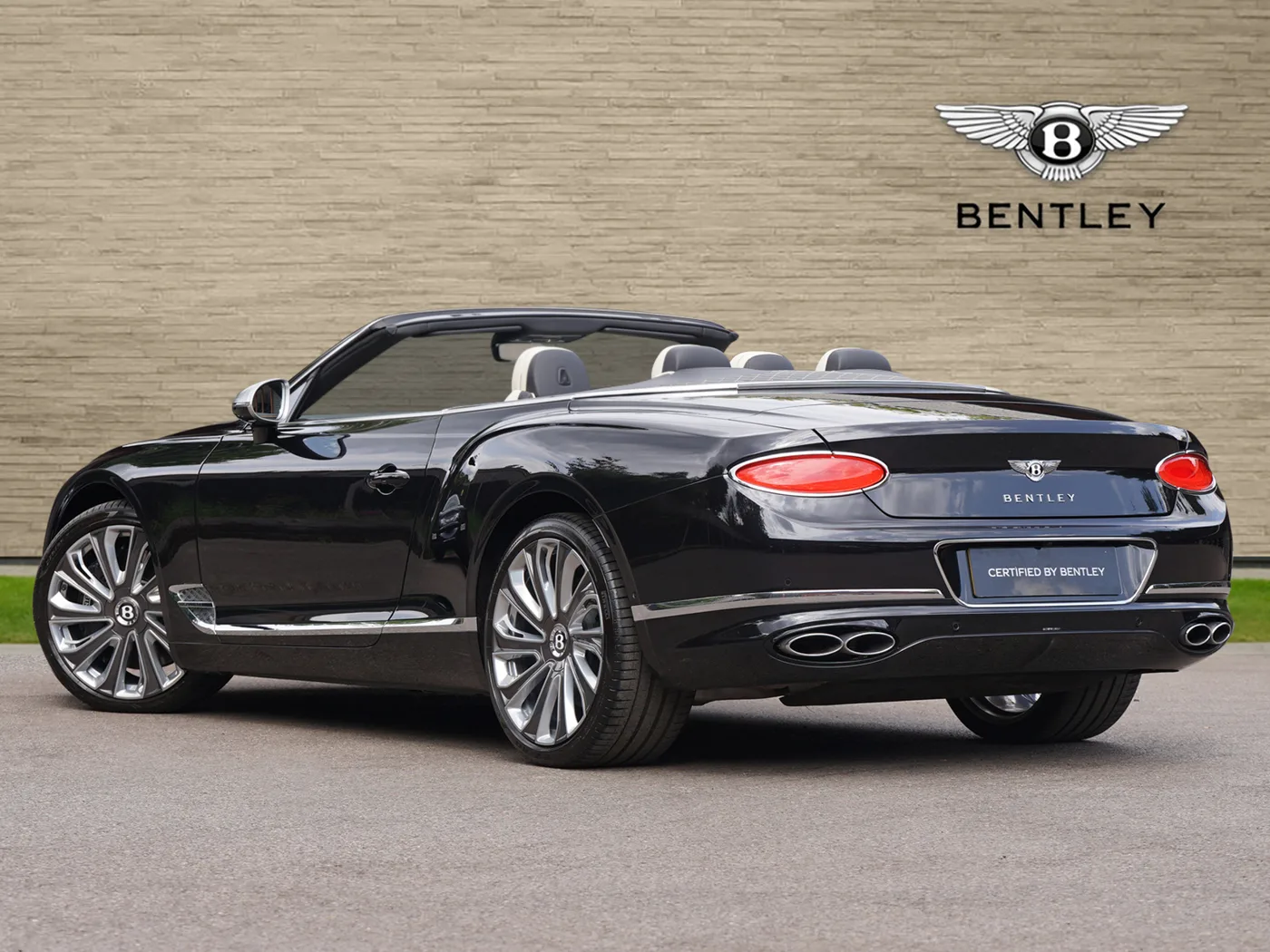 2023 Bentley Continental GTC Mulliner angeboten von einer Vertragshändlergruppe in Ripley, Vereinigtes Königreich, Foto 3 von 25