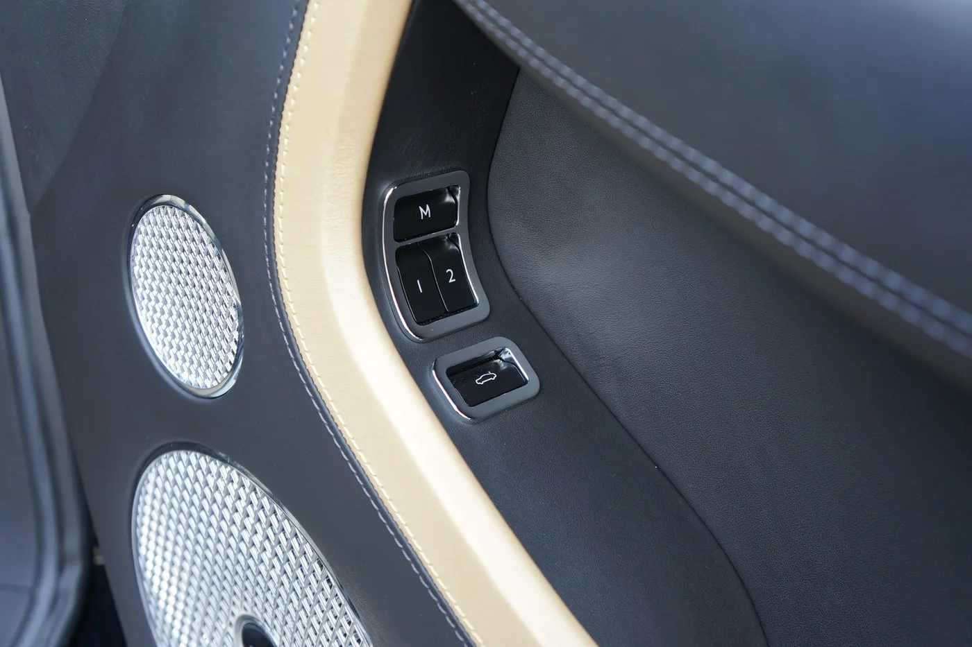 2023 Bentley Continental GTC Mulliner angeboten von einer Vertragshändlergruppe in Ripley, Vereinigtes Königreich, Foto 25 von 25