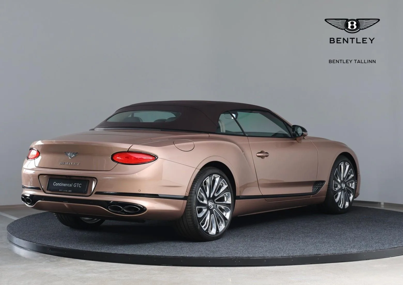 2023 Bentley Continental GTC Mulliner V8, 2/20