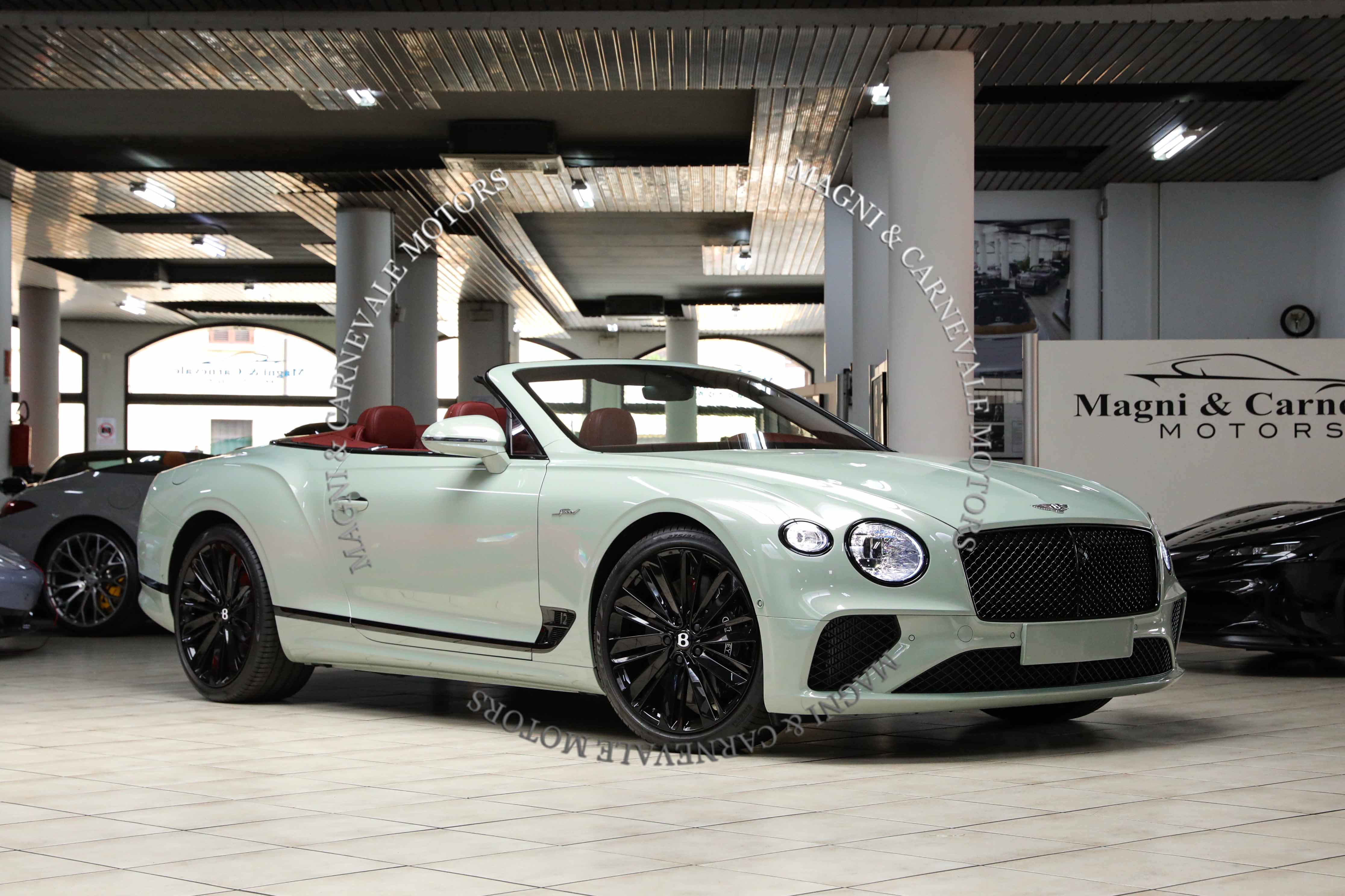 2023 Bentley Continental GTC Speed offered by a specialist dealer in Milan, Italy, photo 4 of 20
