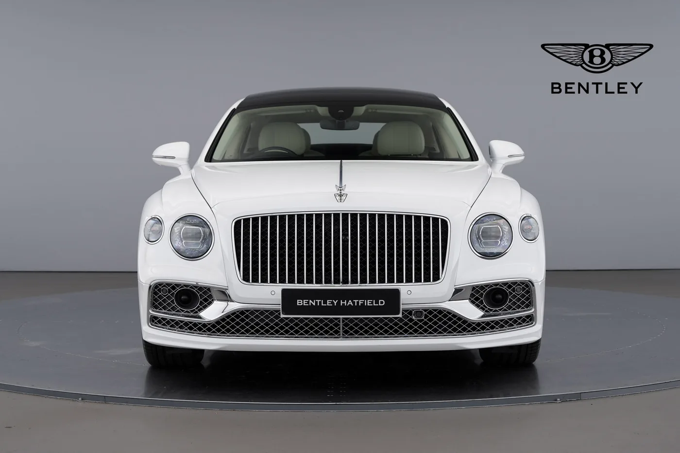 2023 Bentley Flying Spur Azure Hybrid angeboten von einer Vertragshändlergruppe in Hatfield, Vereinigtes Königreich, Foto 4 von 25
