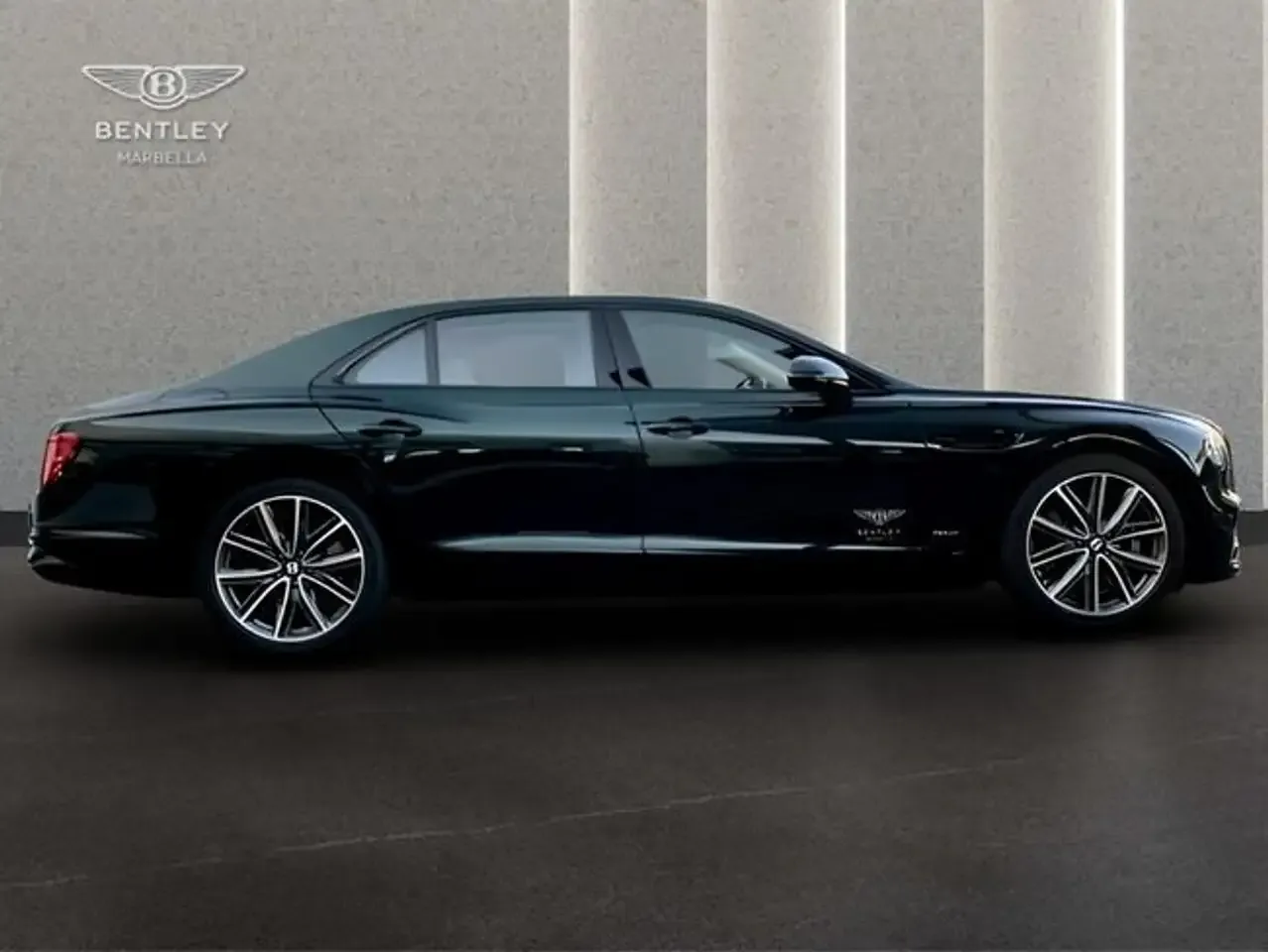 2023 Bentley Flying Spur Hybrid, 4/15