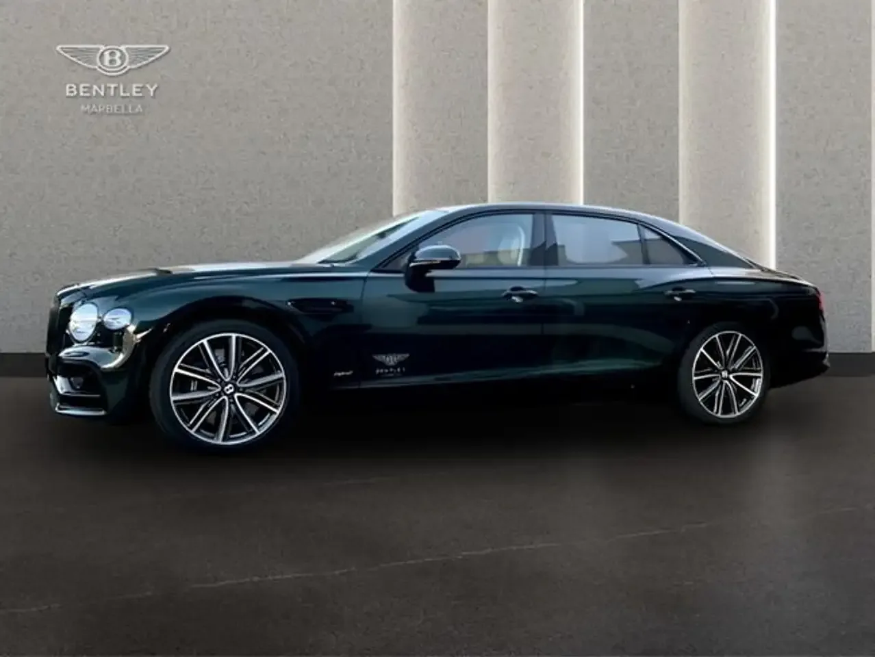2023 Bentley Flying Spur Hybrid, 8/15