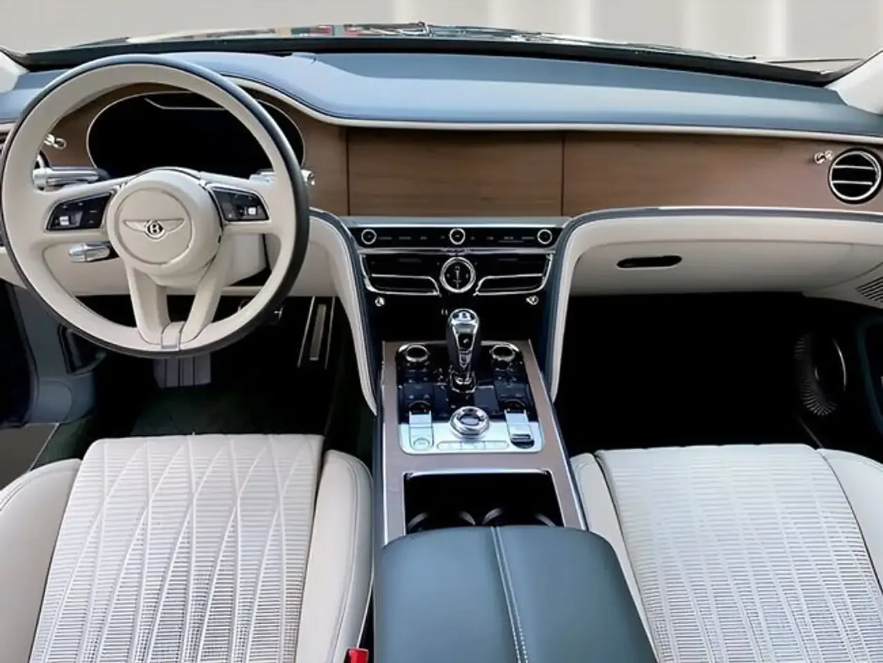 2023 Bentley Flying Spur Hybrid, 10/15