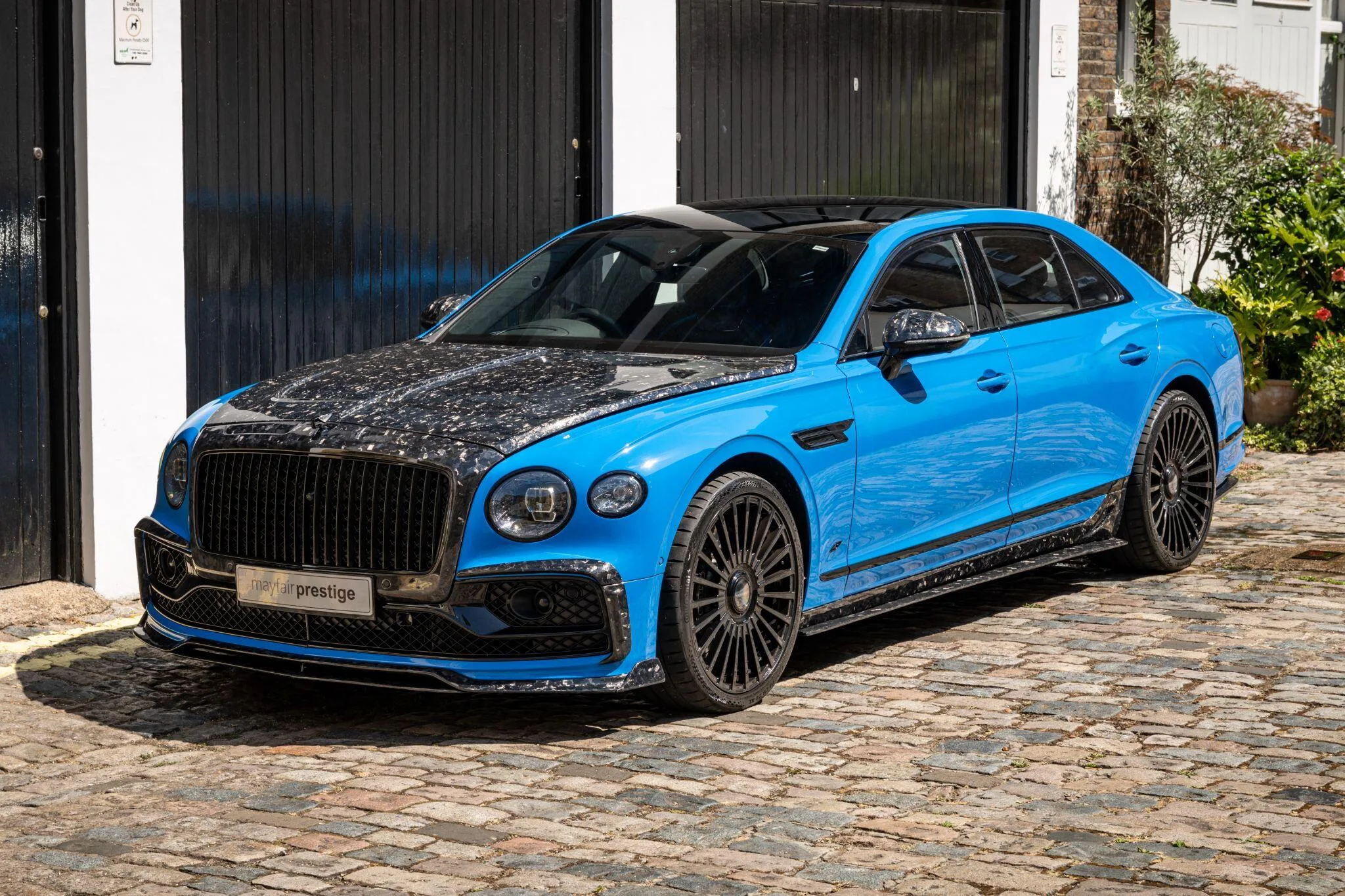2023 Bentley Flying Spur Hybrid S Mansory, 2/30