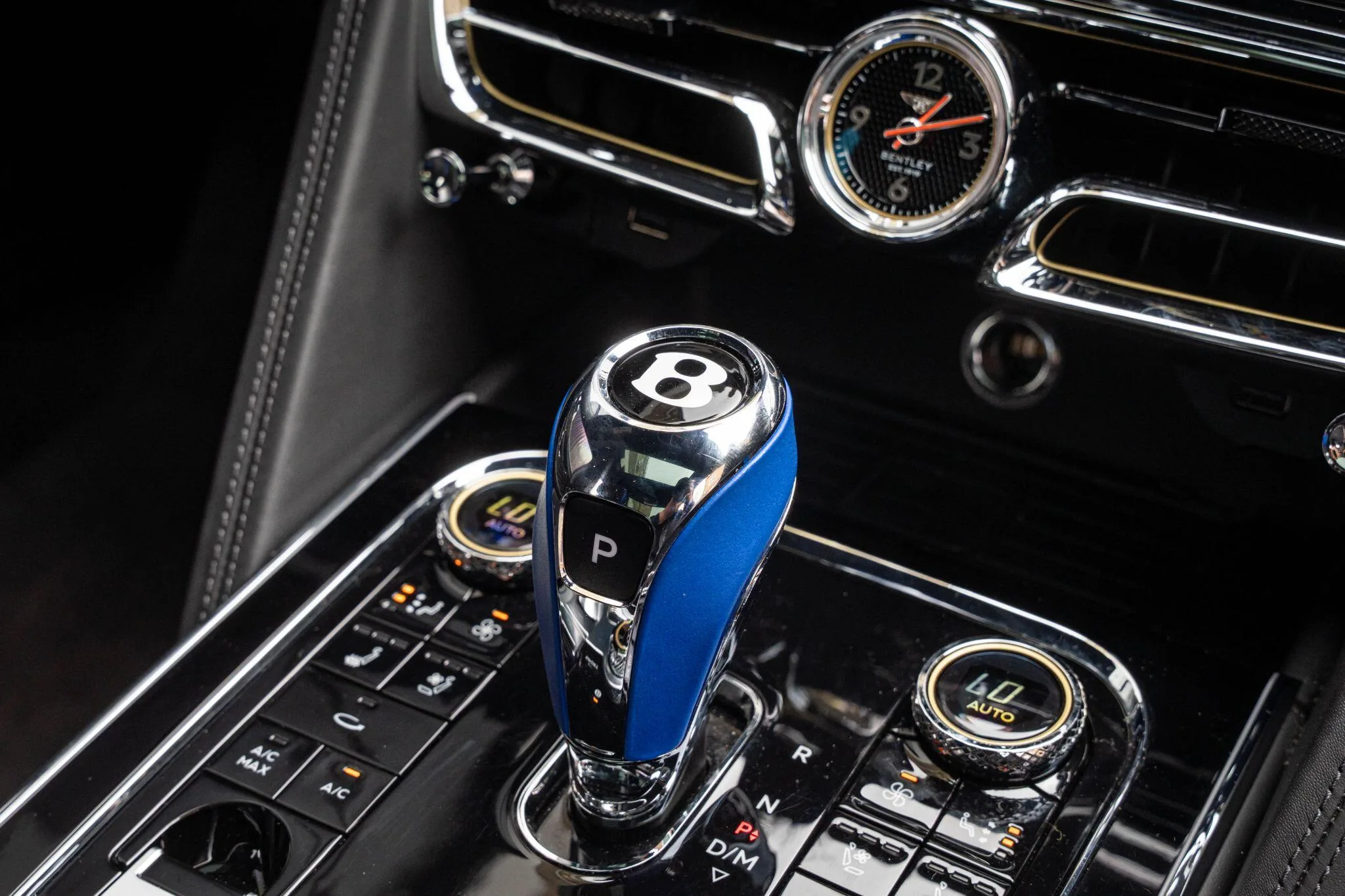2023 Bentley Flying Spur Hybrid S Mansory, 17/30