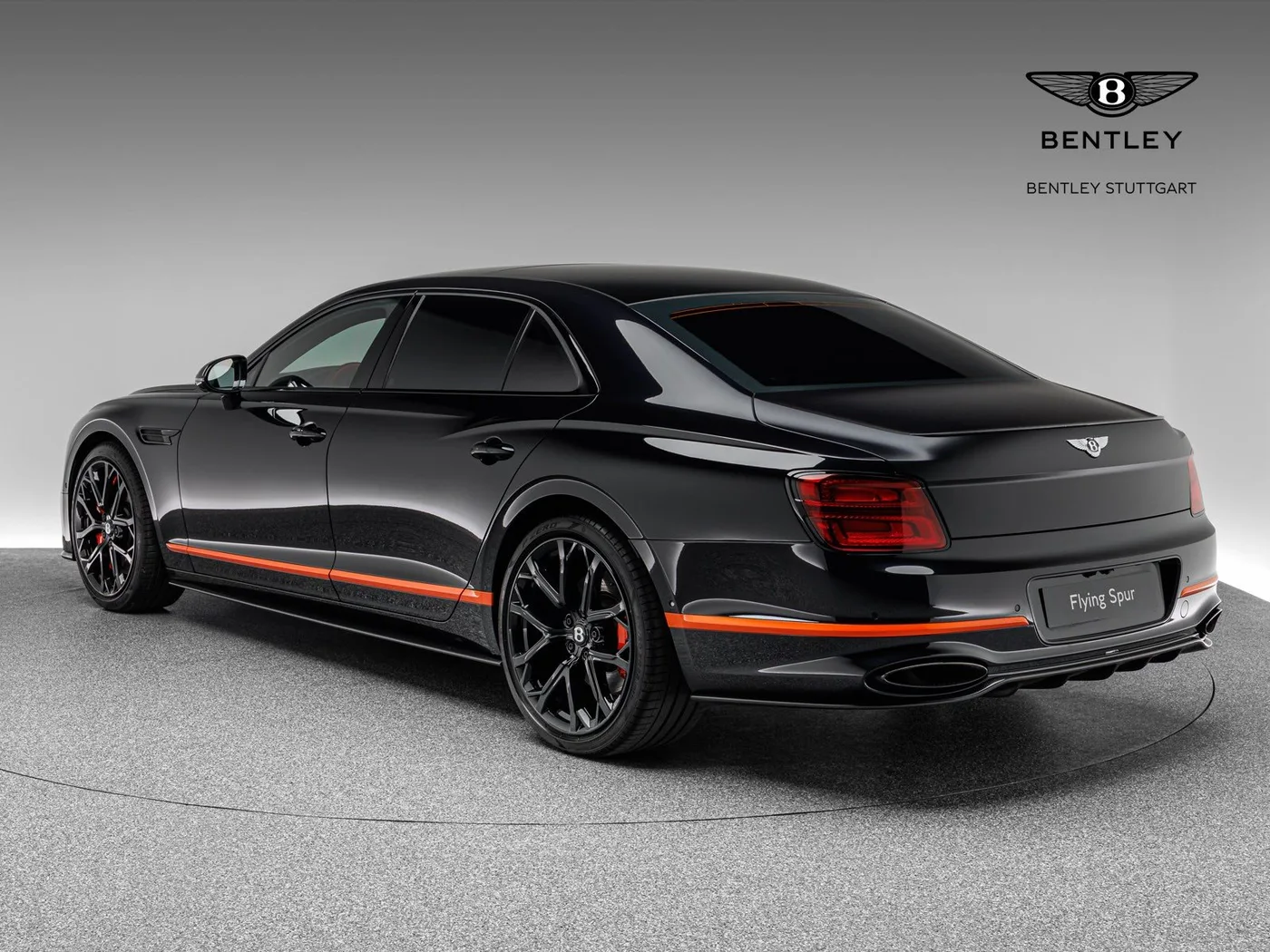 2023 Bentley Flying Spur Mulliner proposée par un concessionnaire spécialisé à Böblingen, Allemagne, photo 4 sur 15