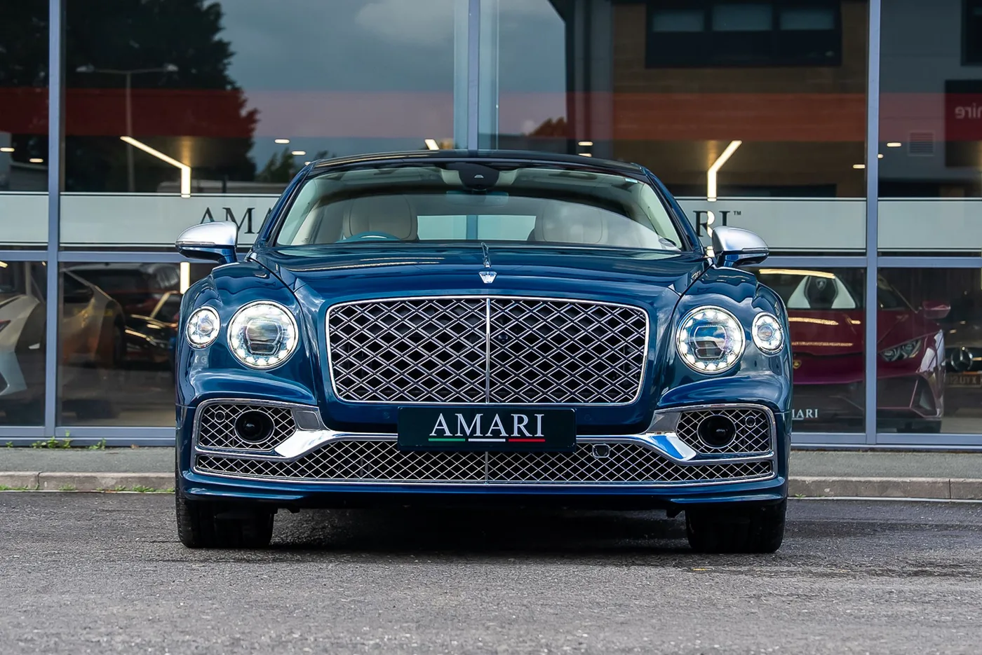 2023 Bentley Flying Spur Mulliner W12 angeboten von einem Supersportwagenhändler in Preston, Vereinigtes Königreich, Foto 4 von 25