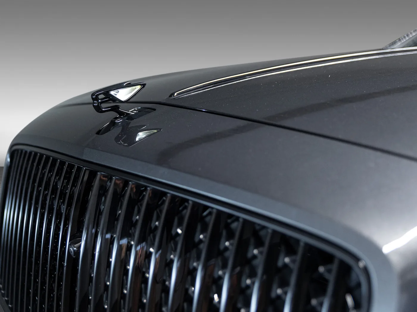 2023 Bentley Flying Spur S Hybrid offered by an official Bentley dealer in Leusden, Netherlands, photo 13 of 15