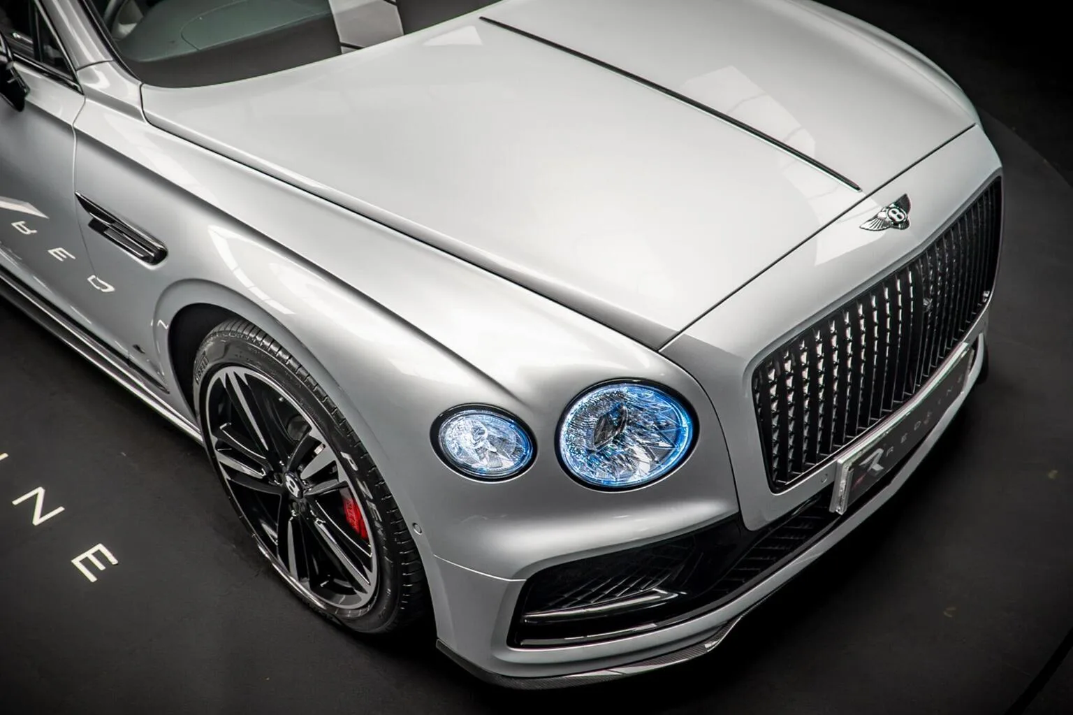 2023 Bentley Flying Spur S Hybrid, 10/30