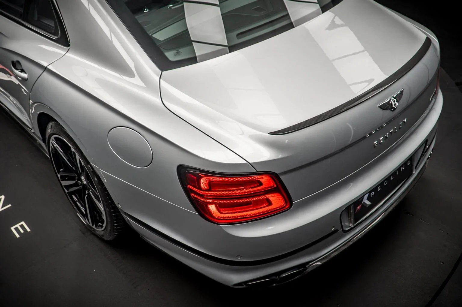 2023 Bentley Flying Spur S Hybrid, 18/30