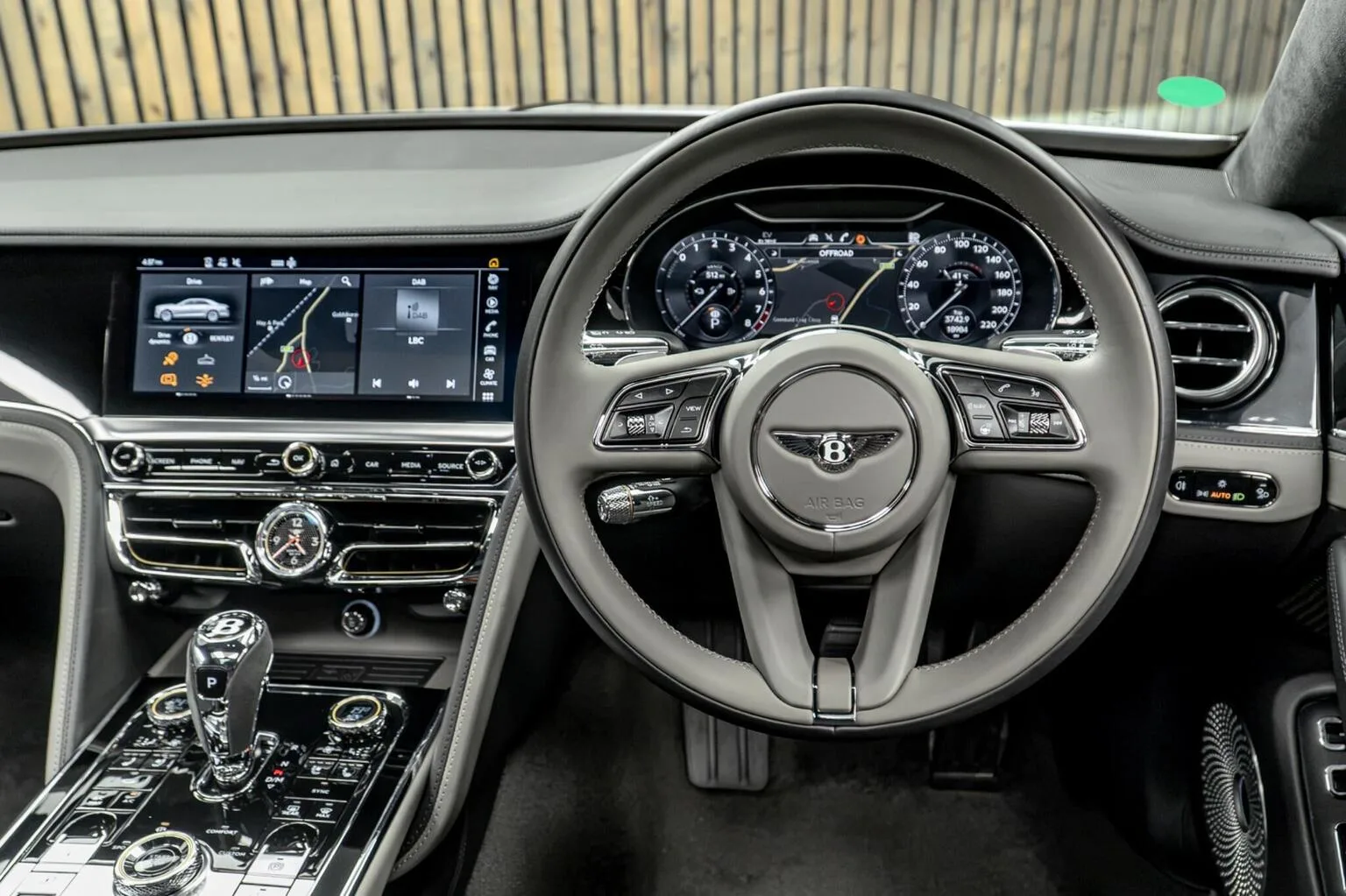 2023 Bentley Flying Spur S Hybrid, 25/30