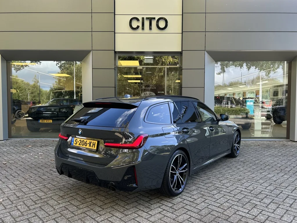 2023 BMW 318i Touring M Sport, 3/30