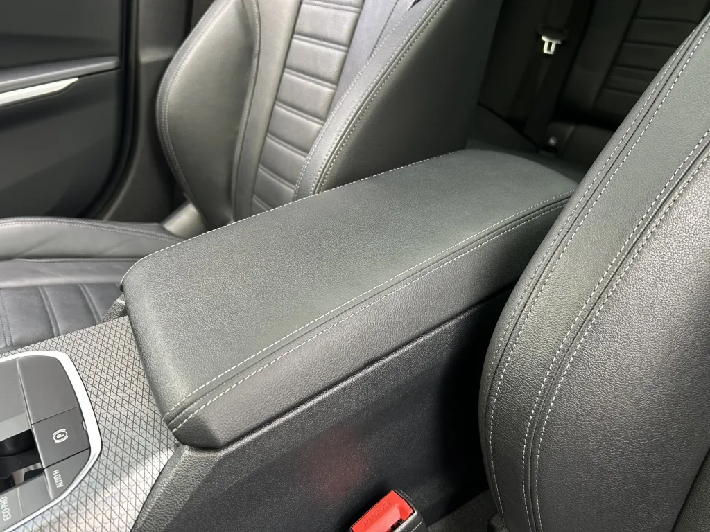 2023 BMW 318i Touring M Sport, 16/30