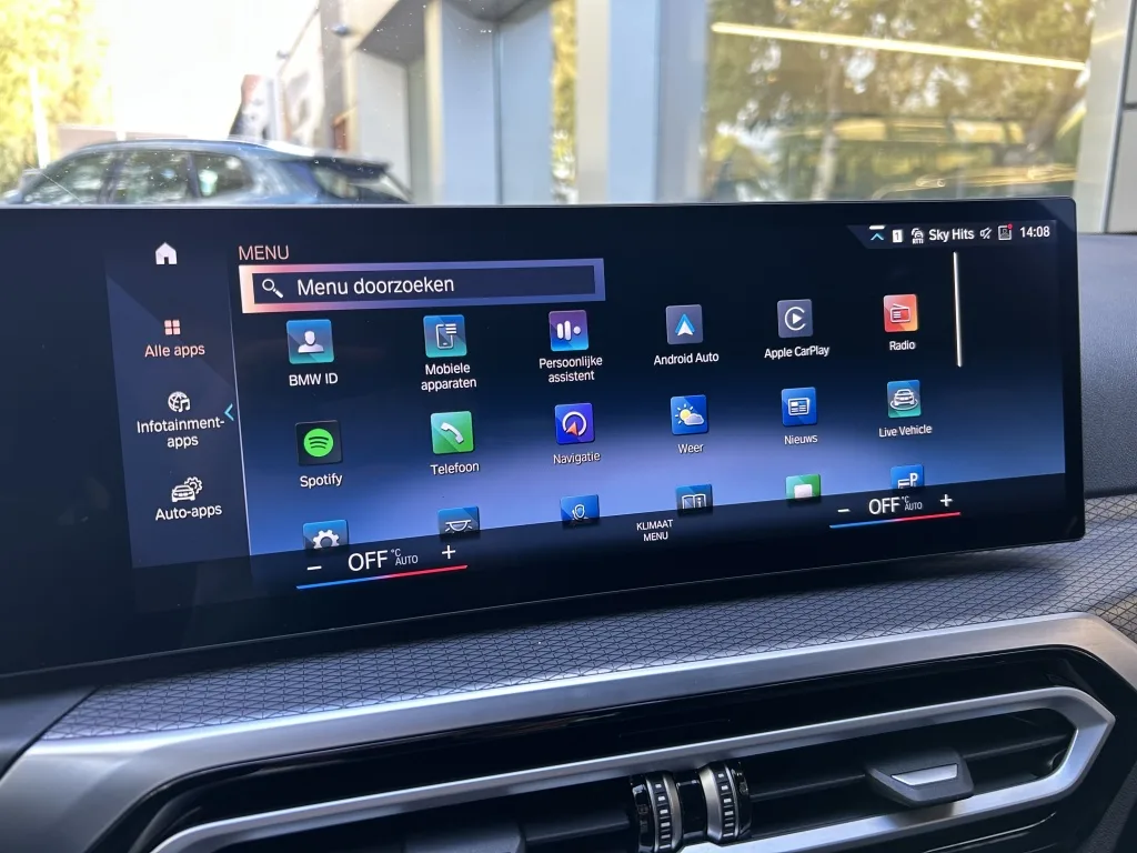2023 BMW 318i Touring M Sport, 24/30