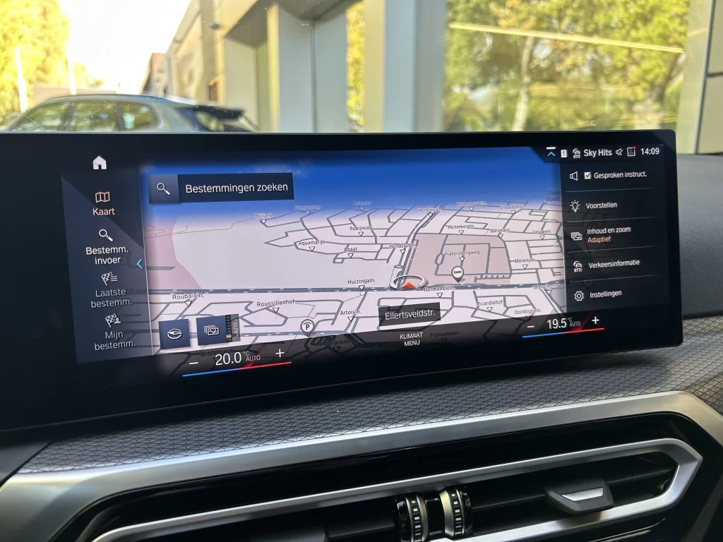 2023 BMW 318i Touring M Sport, 29/30