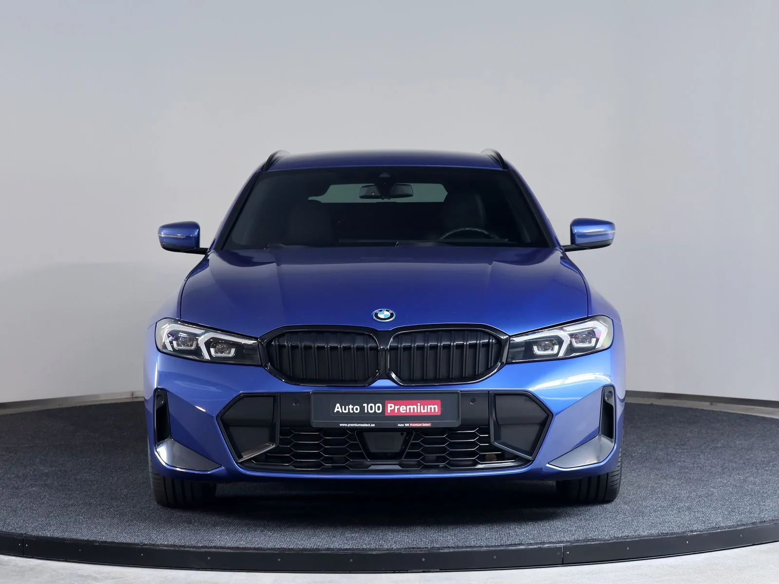 2023 BMW 330e xDrive Touring, M Sport, 7/24