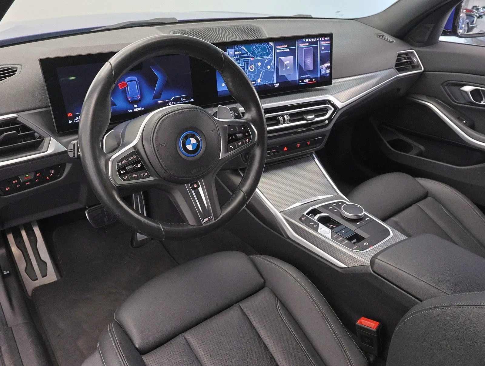 2023 BMW 330e xDrive Touring, M Sport, 10/24