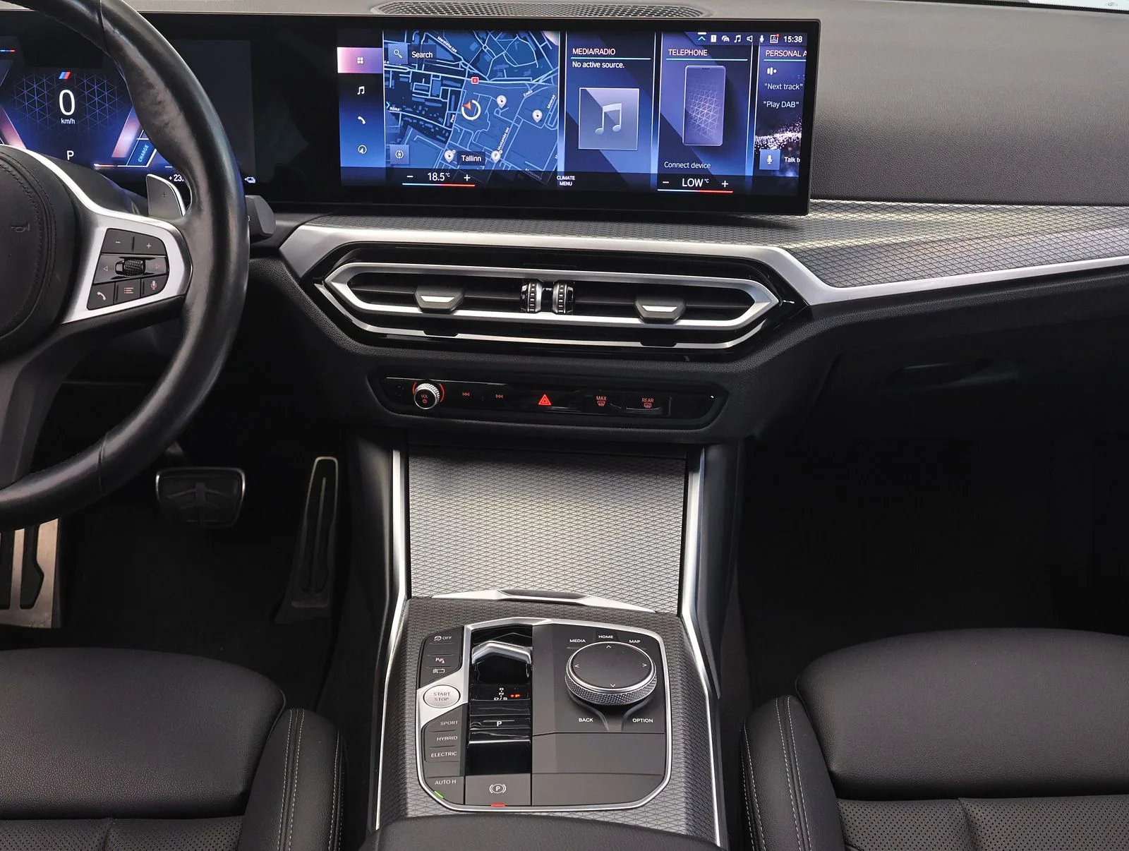 2023 BMW 330e xDrive Touring, M Sport, 19/24