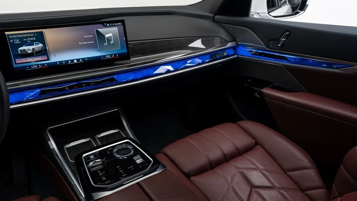 2023 BMW 735i, 18/30