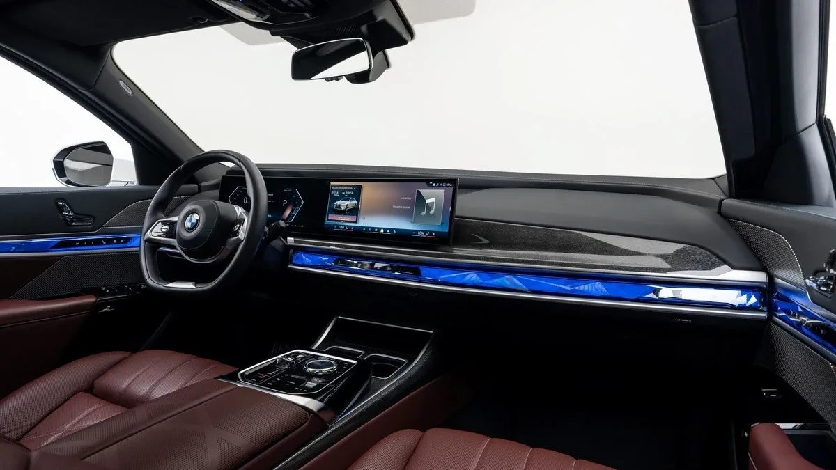 2023 BMW 735i, 23/30