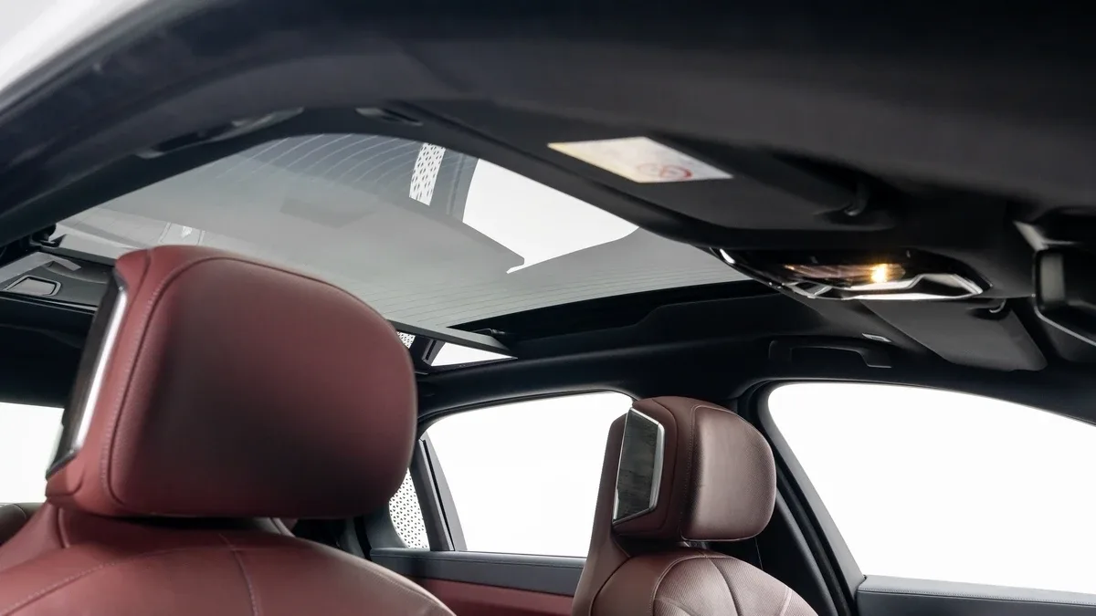 2023 BMW 735i, 30/30