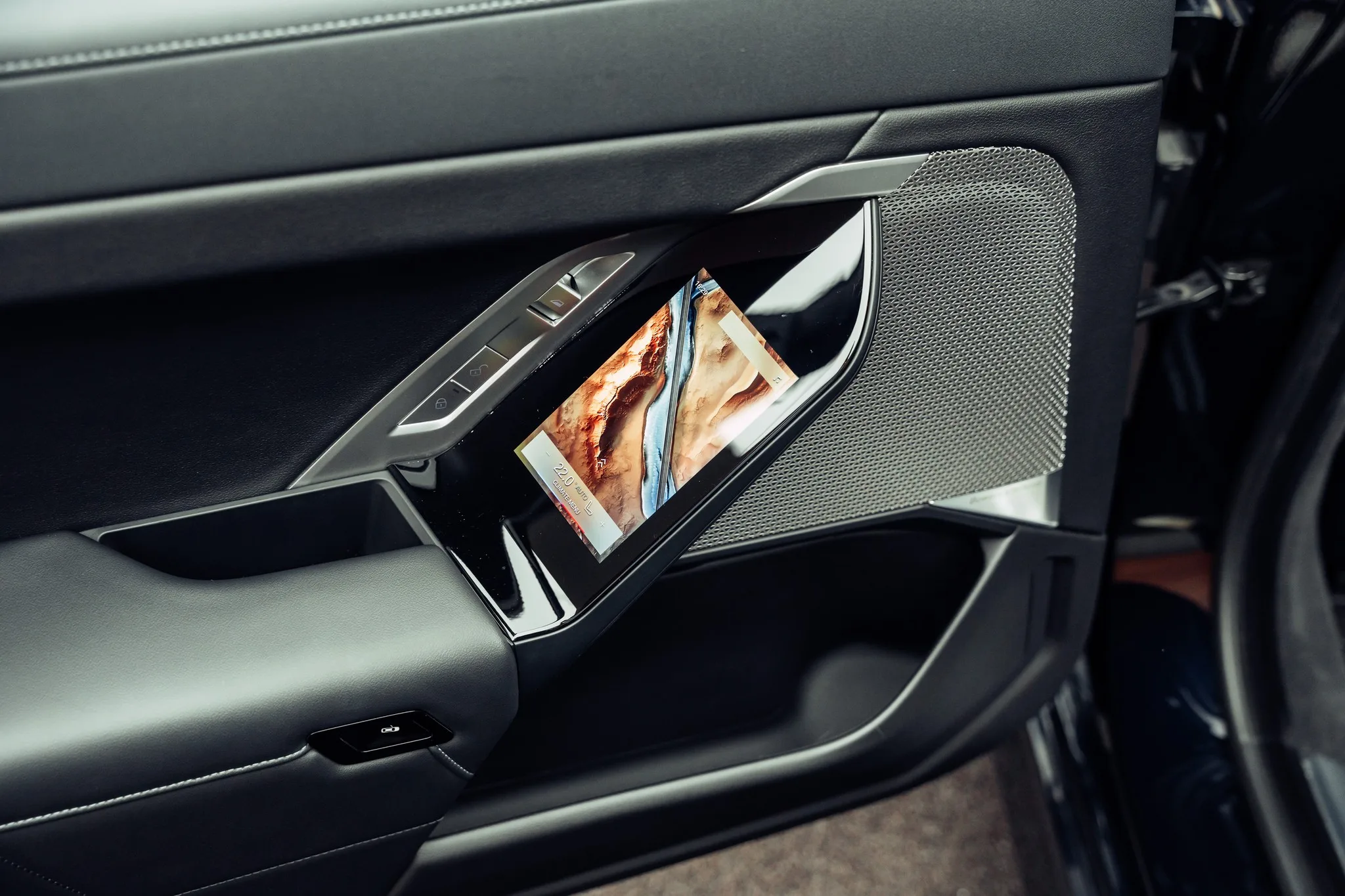 2023 BMW 740d, 16/26