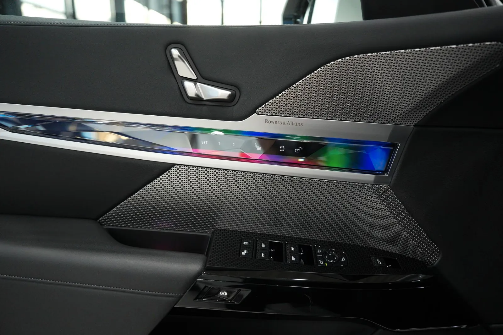2023 BMW i7 xDrive60 Pure Excellence, 17/30