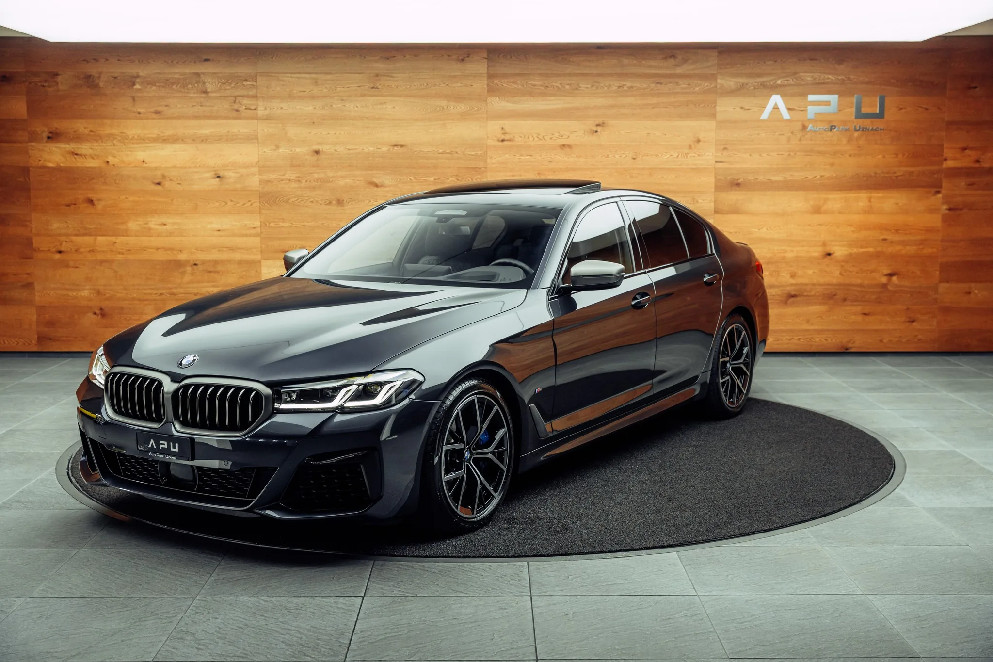 2023 BMW M550i, 4/24