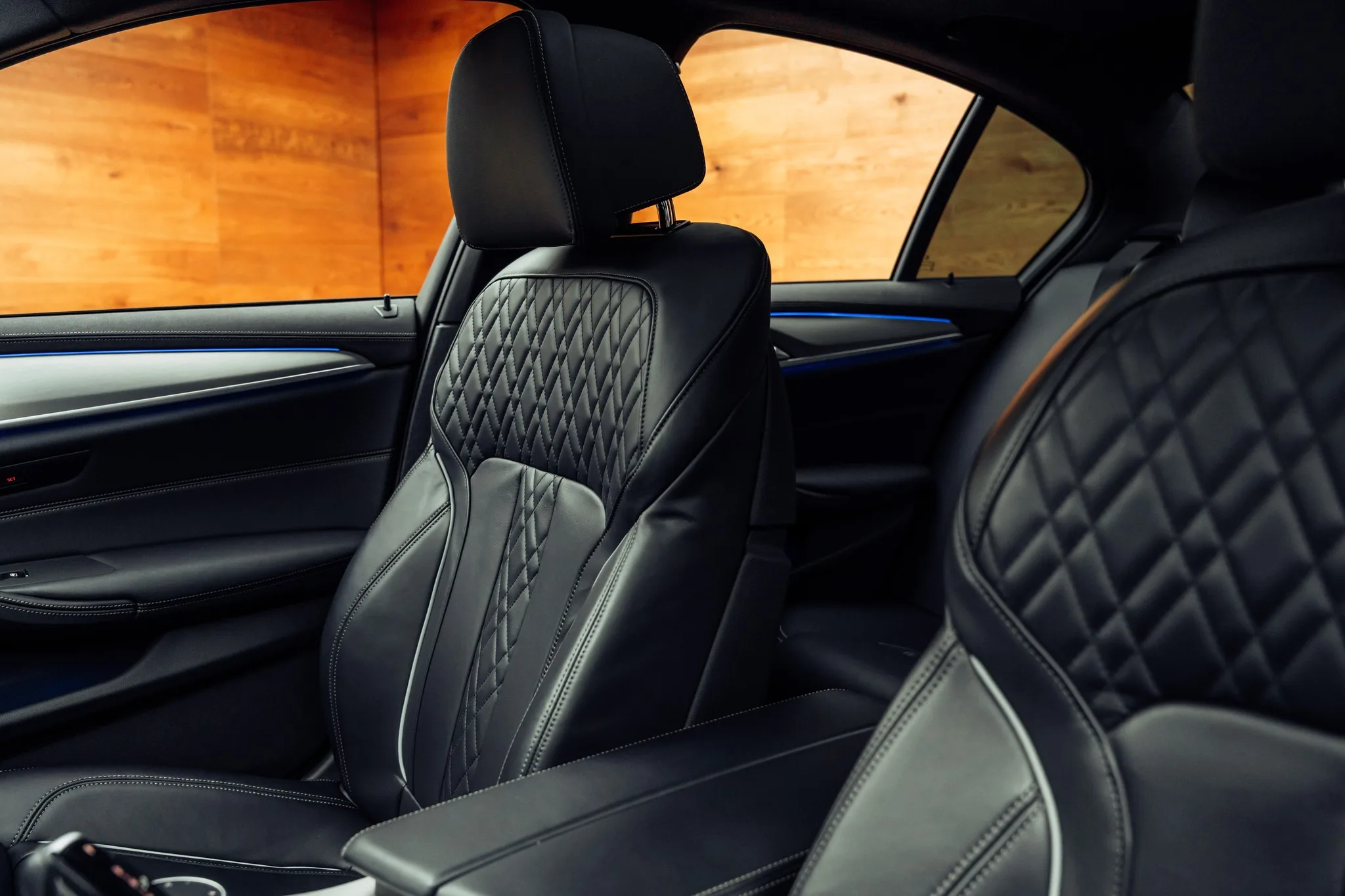 2023 BMW M550i, 8/24