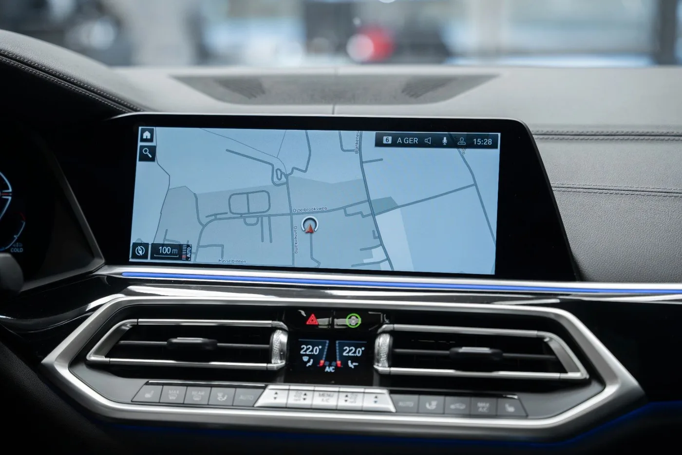 2023 BMW X5 angeboten von einem Supersportwagenhändler in Schenefeld, Deutschland, Foto 20 von 25