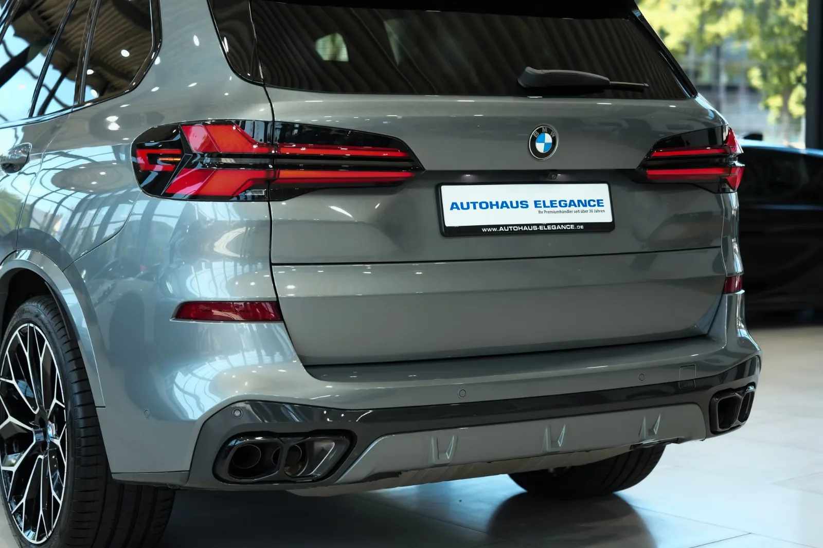 2023 BMW X5 M60i, 10/30
